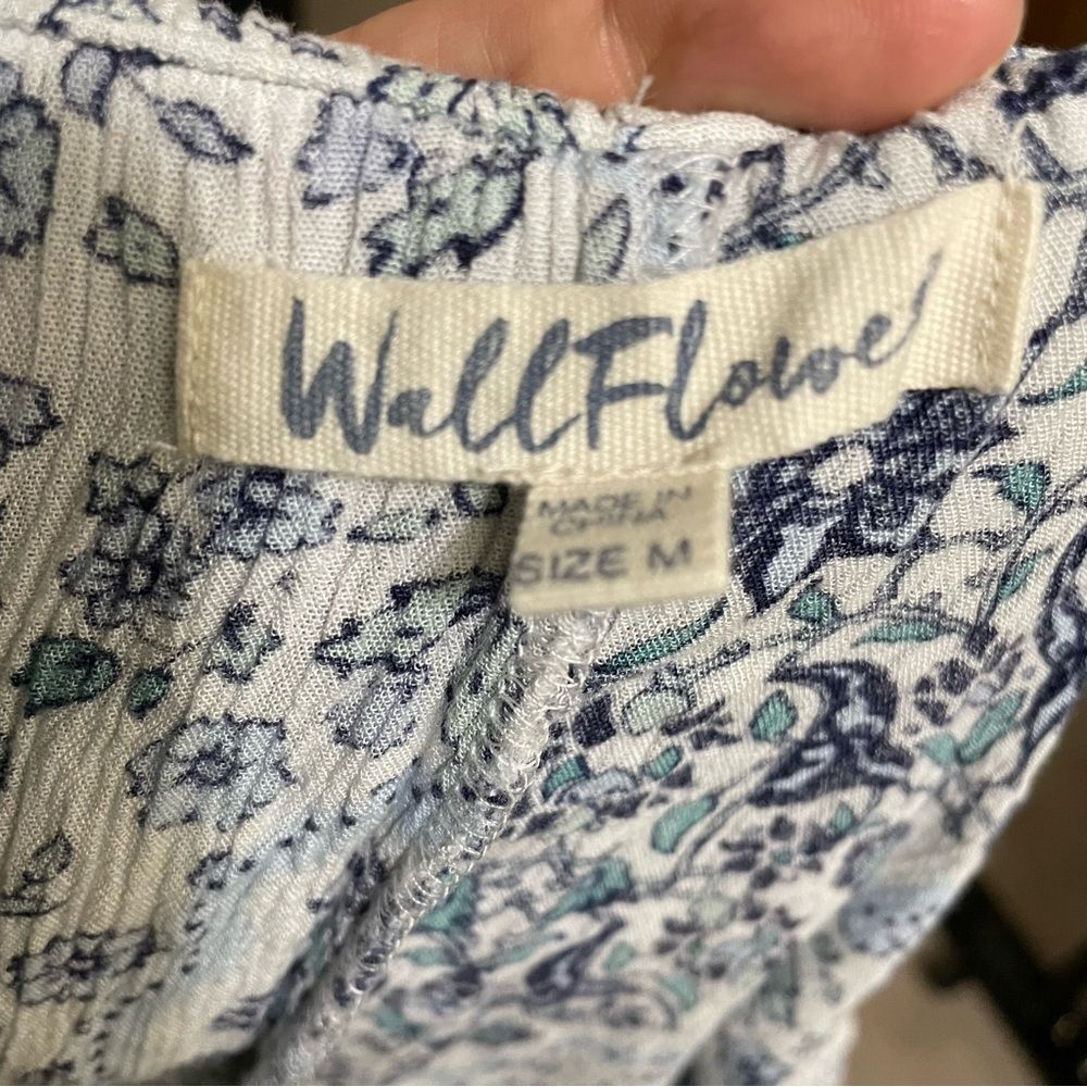Wallflower Boho Floral Print Dress White & Blue Women's Size Medium Cottage - Picture 6 of 7